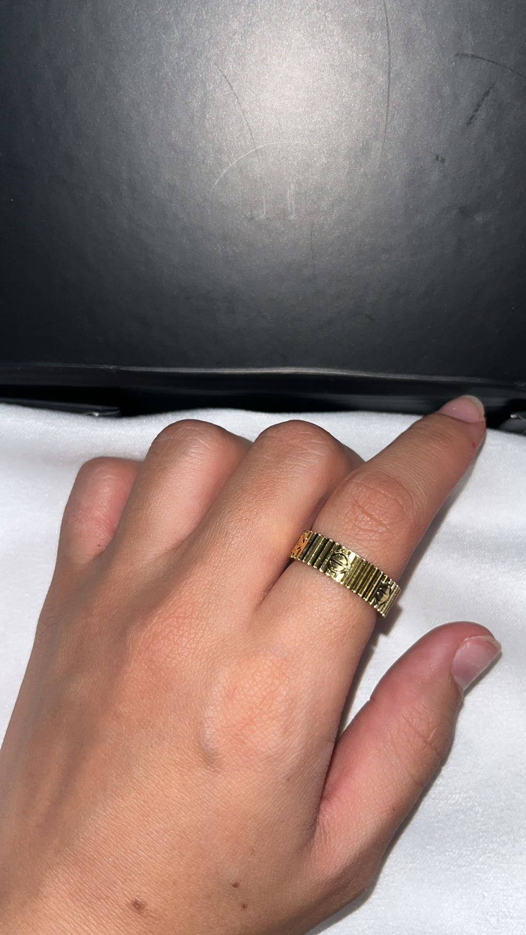 Cartier ring