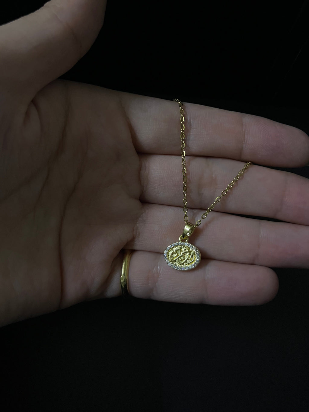 Tinny enta omry necklace