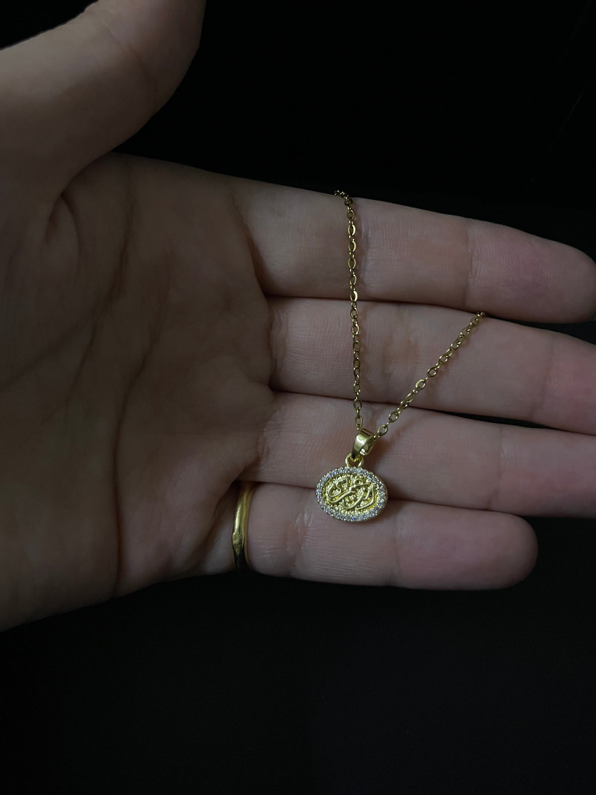 Tinny enta omry necklace