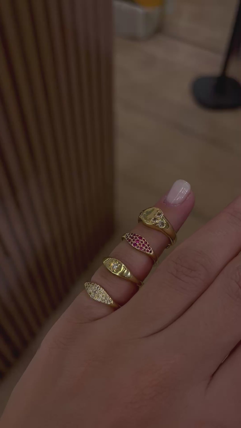 Pinky ring